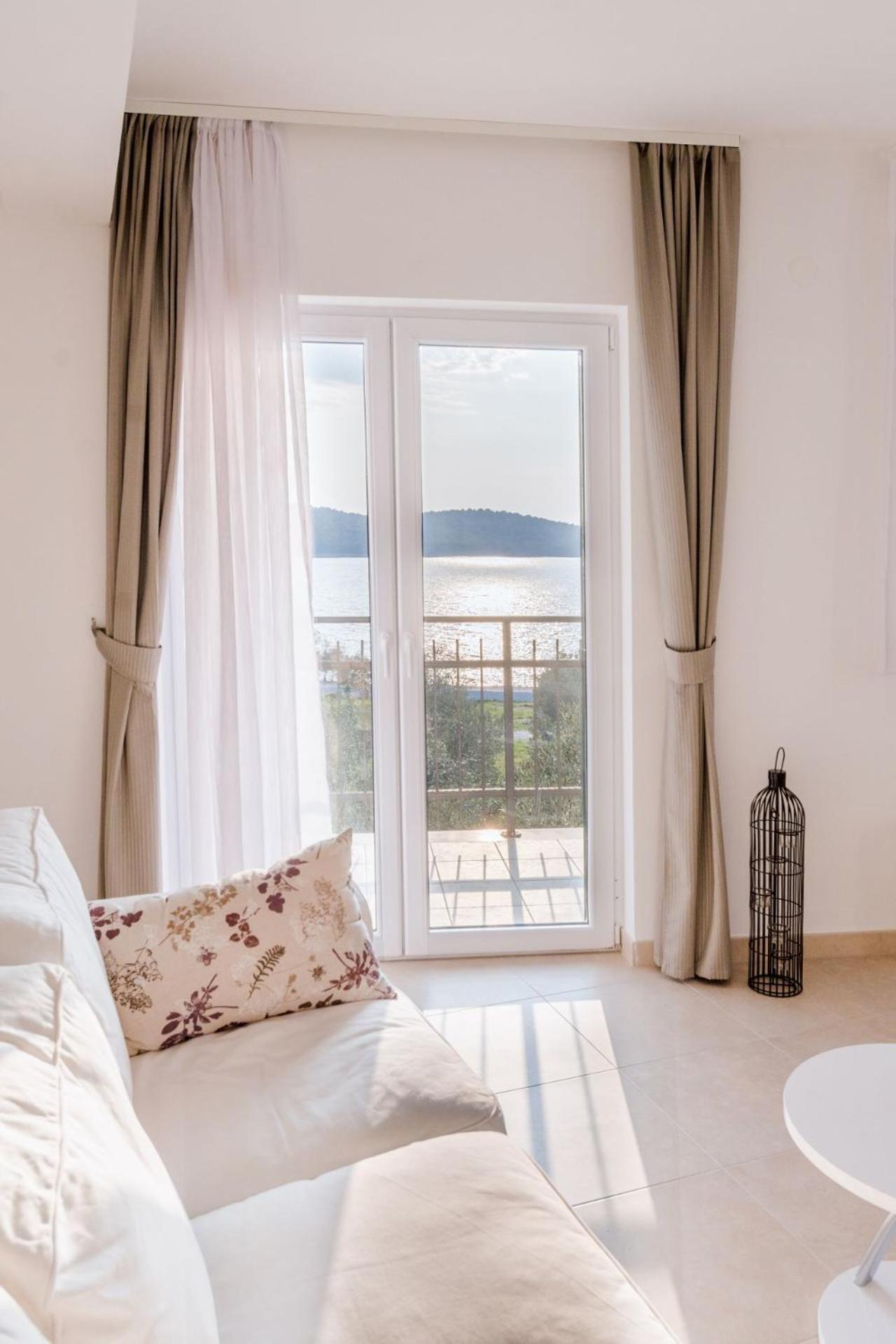 Bijaka Villas&Apartments Milna  Εξωτερικό φωτογραφία